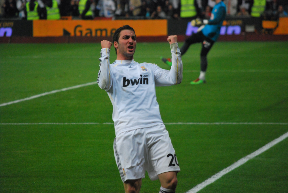 Higuain: Ronaldo a more mature person now