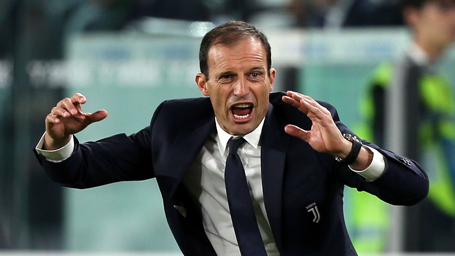 The managerial swing to restart in Italy: Allegri back at Juve, Sarri to Roma