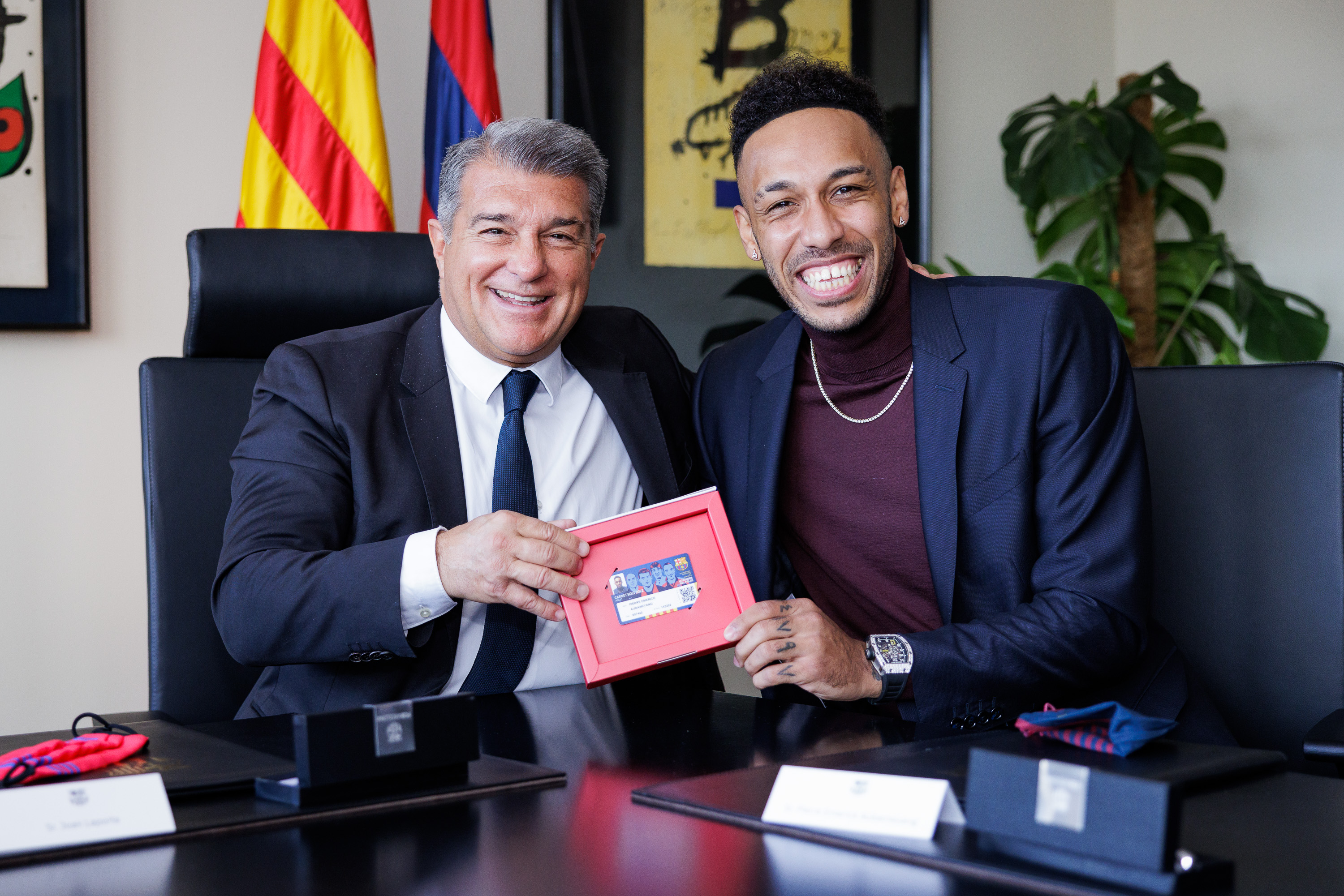 Barca's plan B Aubameyang becomes a must as negotiations continue 