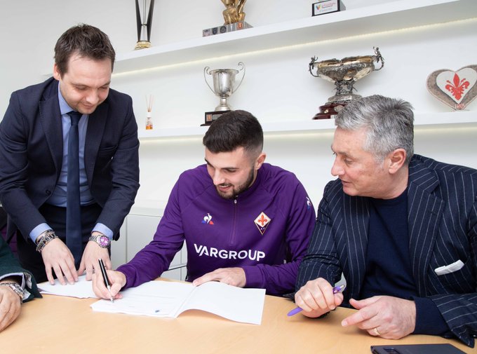 Cutrone is happy again: The striker signs a long-term deal with Fiorentina