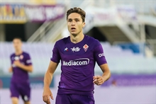 Chiesa close to Juve as ultras forbid him from wearing Astori's captain armband