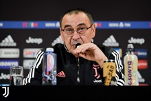 Sarri sits down with Juve's president amidst rumours of his departure