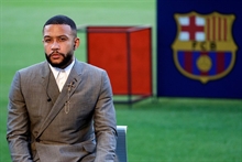 Barca able to register reinforcements Depay and Garcia because Pique took a significant wage cut 