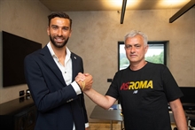 Mourinho gets his first signing, a compatriot for the goal in Rui Patricio 