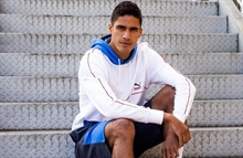 Varane looks for a new challenge outside Madrid, United trying to become challengers by getting him 